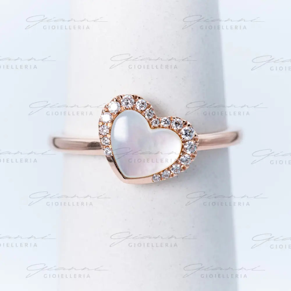 Anello cuore con madreperla