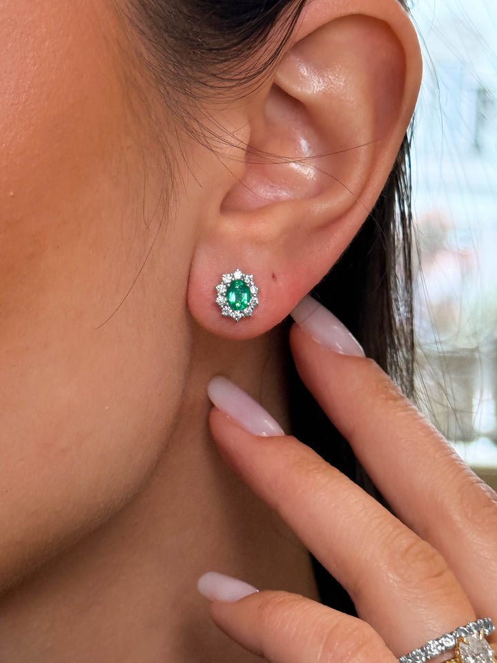 Orecchini Crivelli - "Kate" con Smeraldo 0,63 ct. e contorno di Diamanti in Oro Bianco