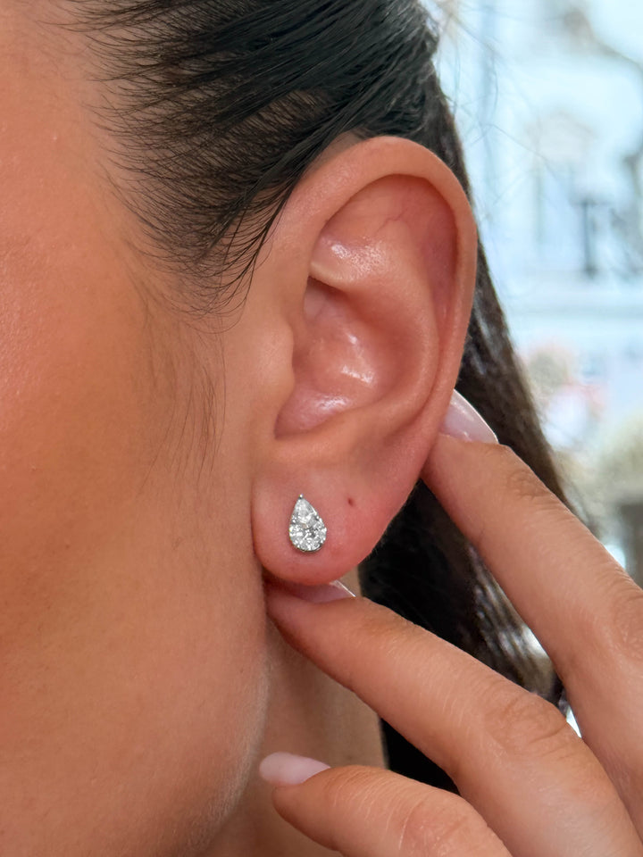 Orecchini Crivelli - Fantasia Goccia in Oro Bianco e Pavè di Diamanti