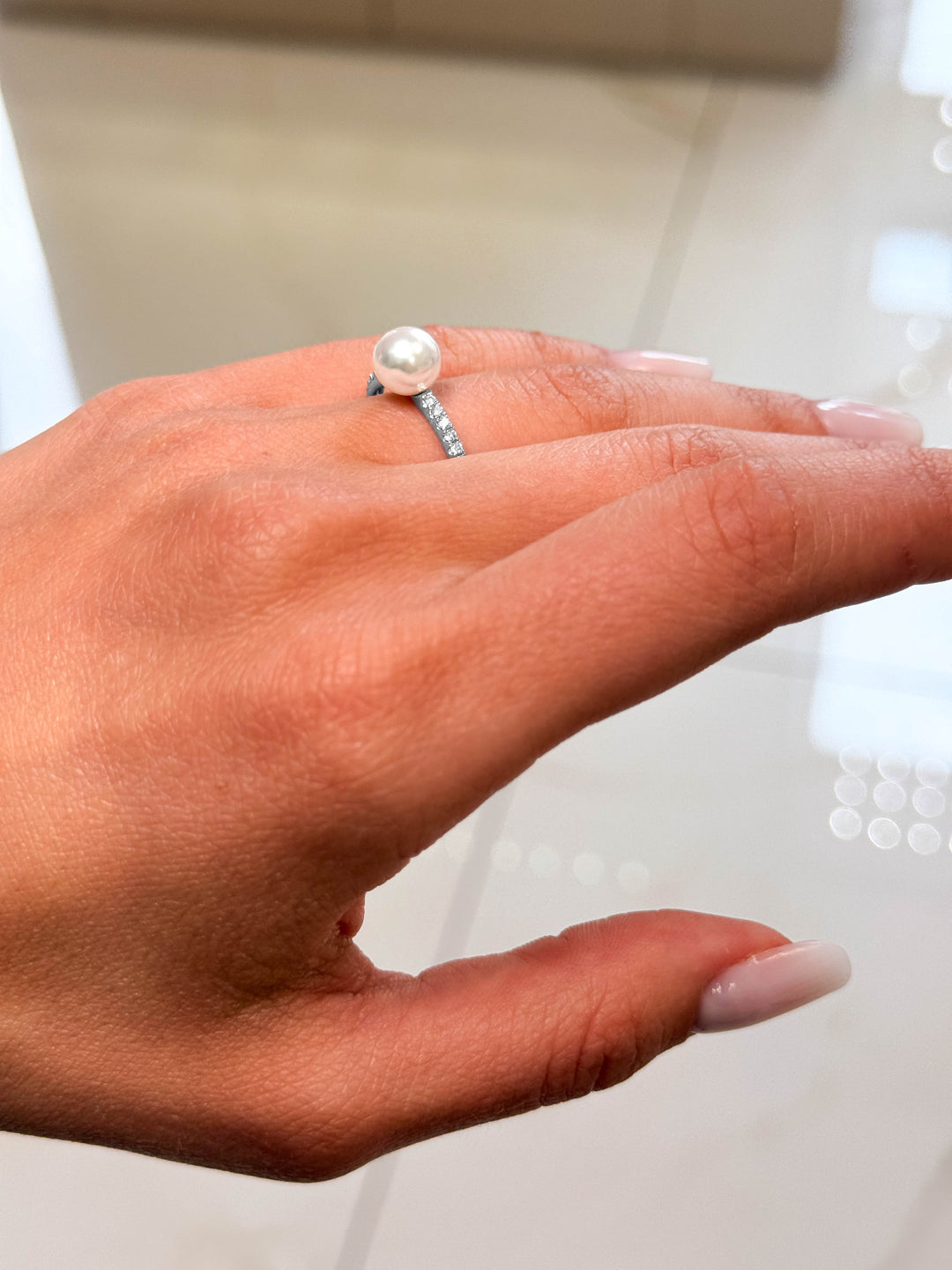 Anello Crivelli - Solitario in Oro Bianco con Perla e Diamanti
