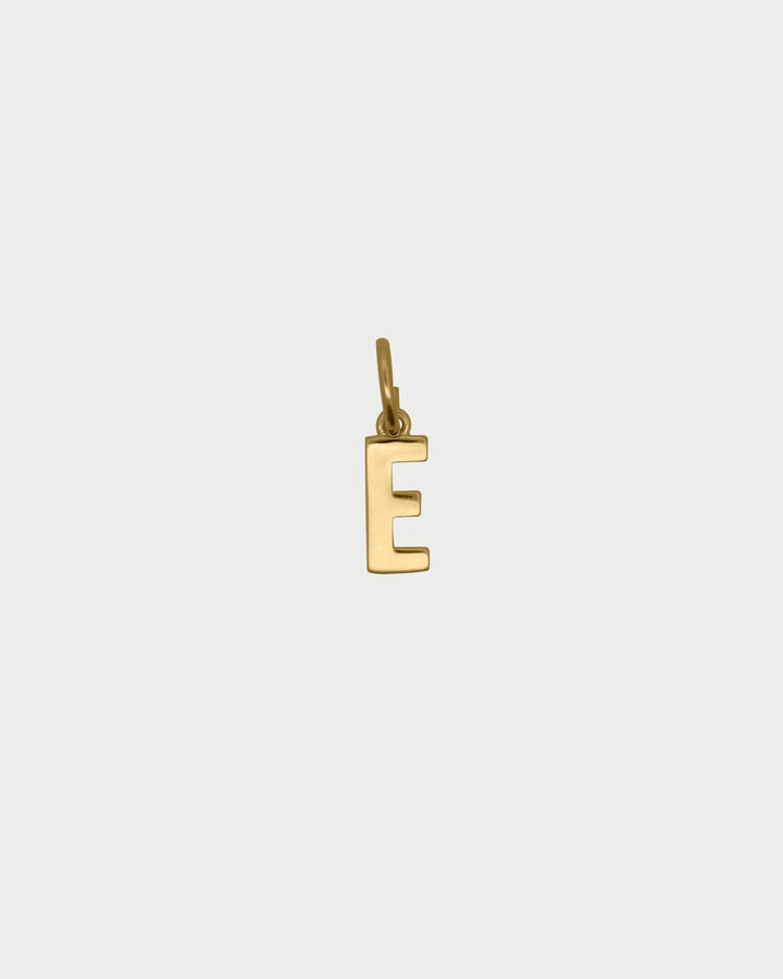 Charm Rue Des Mille - lettera E