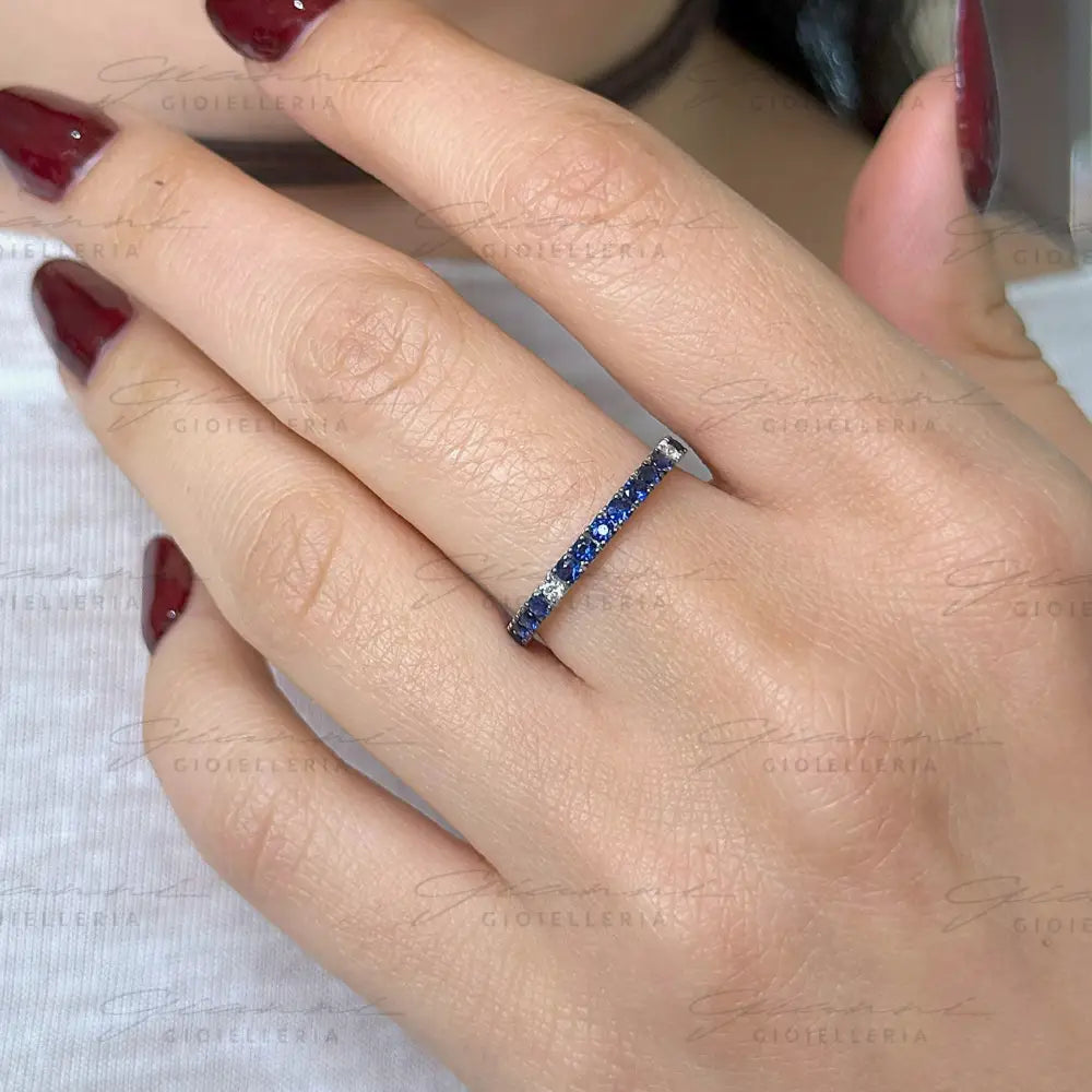 Anello Crivelli - Fedina in Oro Bianco con Zaffiri e Diamanti Anelli