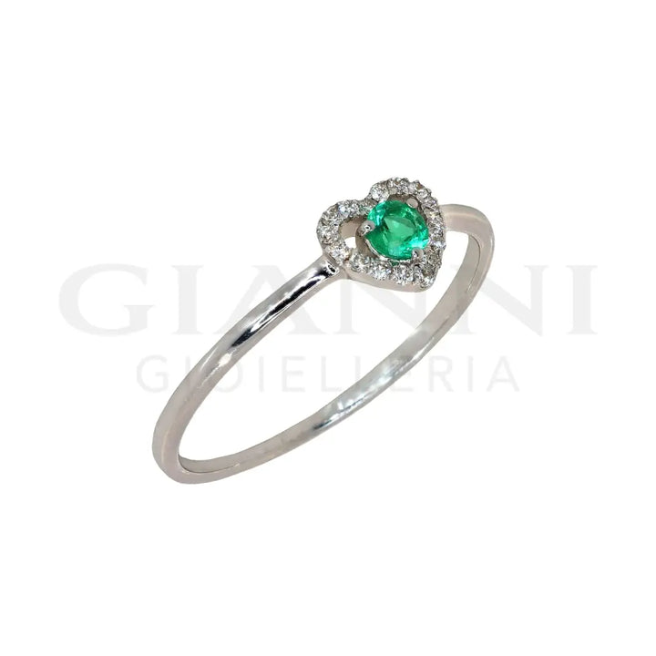 Anello Crivelli - Fantasia Cuore in Oro Bianco con Smeraldo e Diamanti Anelli
