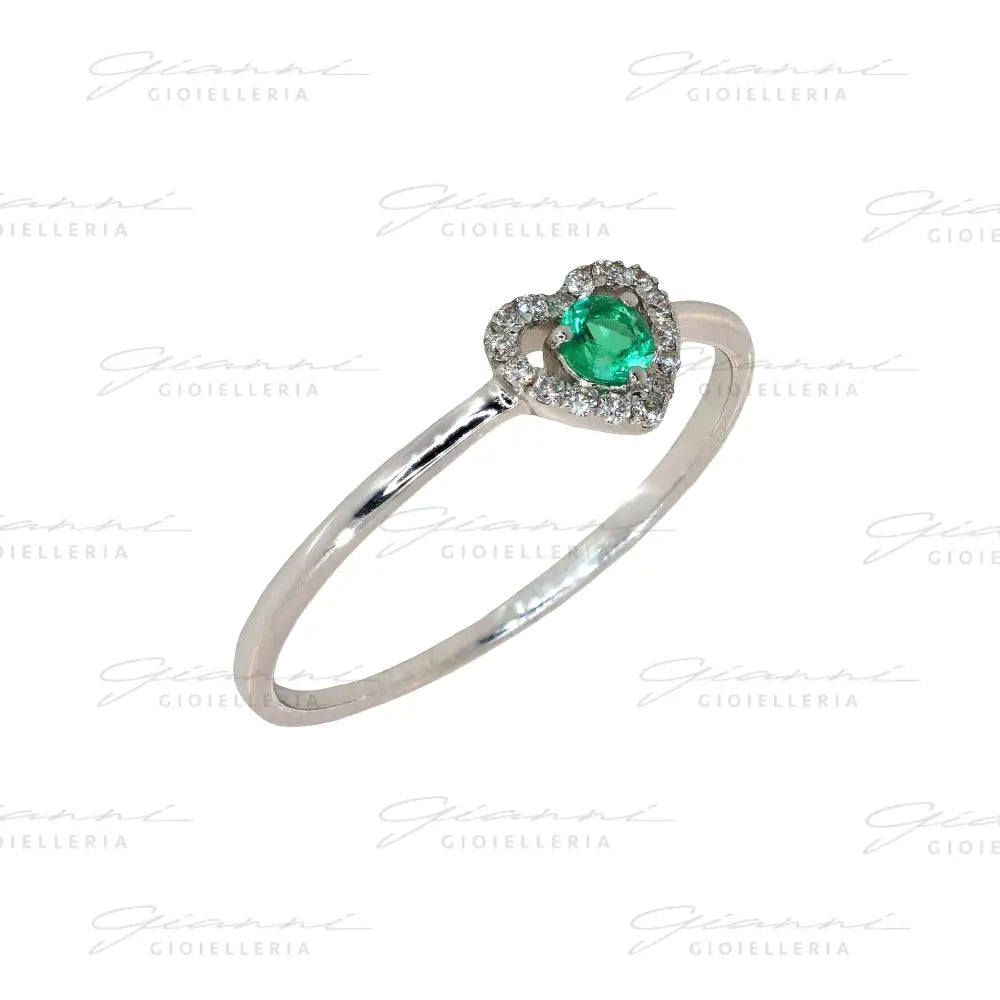 Anello Crivelli - Fantasia Cuore in Oro Bianco con Smeraldo e Diamanti Anelli
