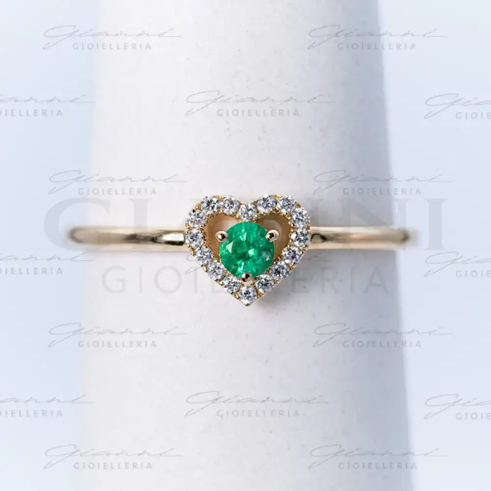Anello Crivelli - Fantasia Cuore in Oro Giallo con Smerlando e Diamanti Anelli