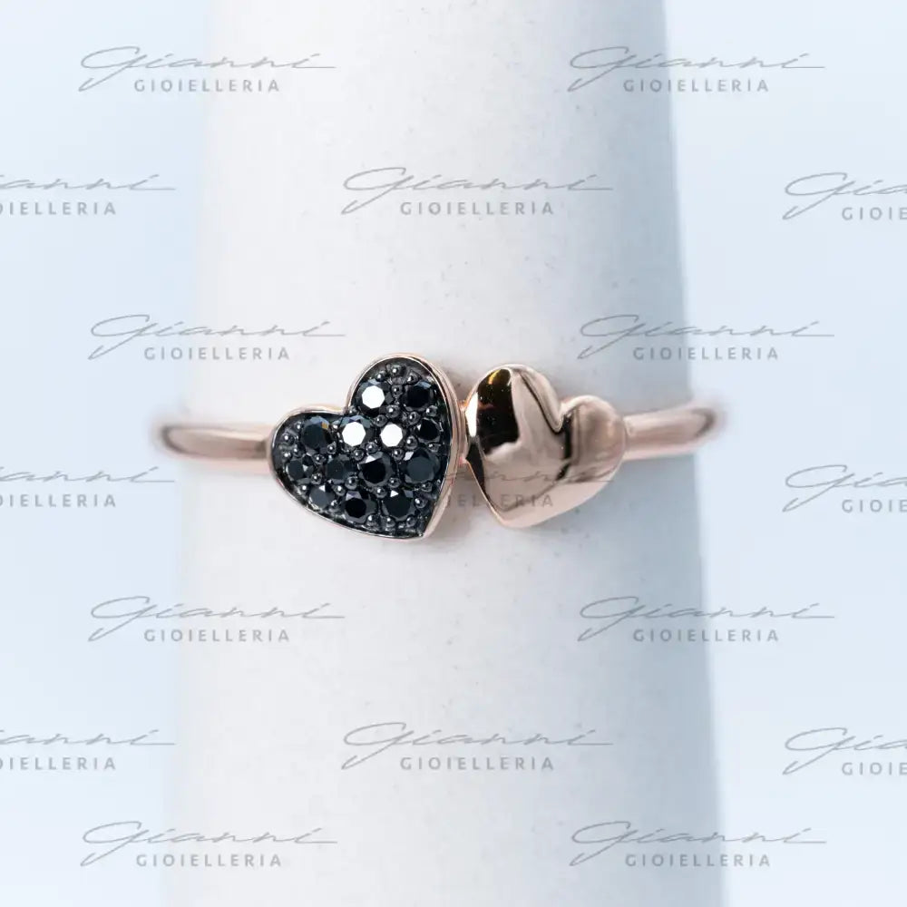 Anello Crivelli - Fantasia Cuori in Oro Rosa con Pavé di Diamanti Neri Anelli