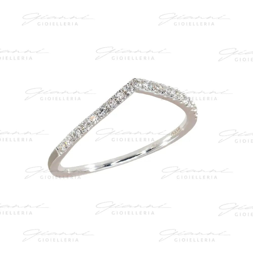 Anello Crivelli - Fantasia ’V’ in Oro Bianco con Diamanti Anelli