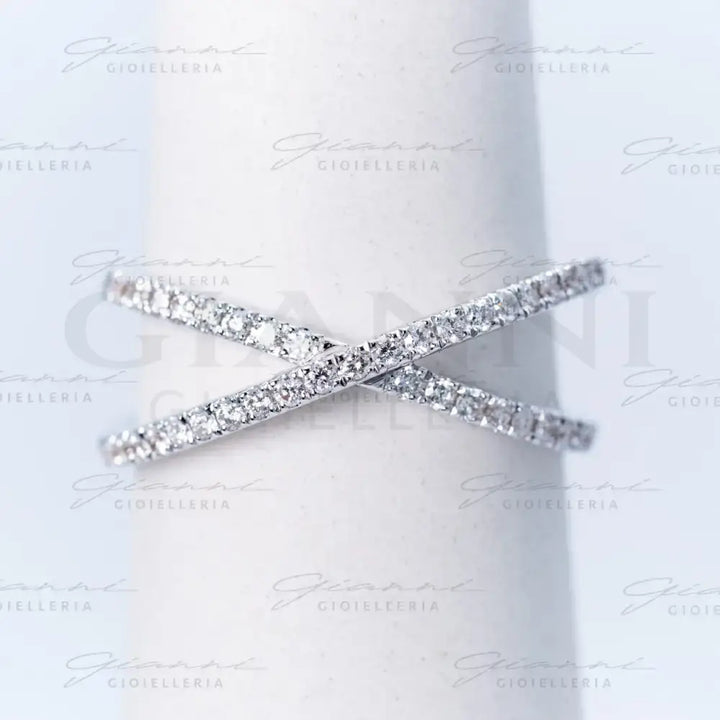Anello Crivelli - Fascia Incrociata con Diamanti in Oro Bianco Anelli