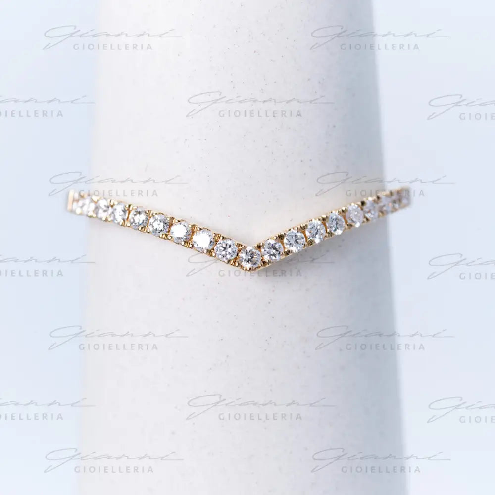 Anello Crivelli - Fedina a ’V’ con diamanti Anelli