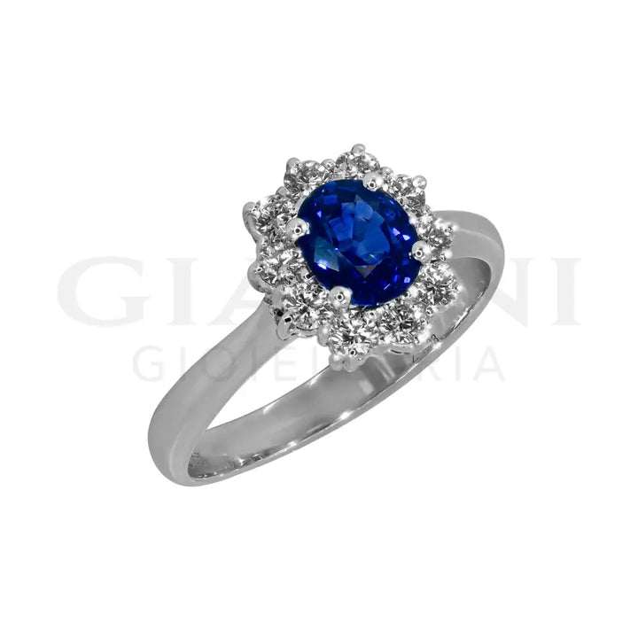 Anello Crivelli - ’Kate’ con Zaffiro 1,03 ct. e contorno di Diamanti in Oro Bianco Anelli