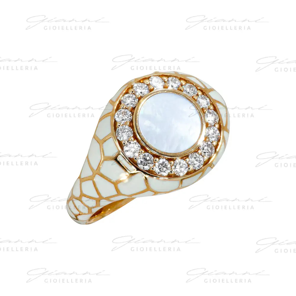 Anello Crivelli - Madreperla incorniciata da Diamanti in Oro Bianco e Smalto Bianco Anelli