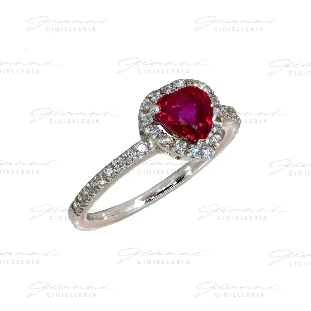 Anello Crivelli - Rubino taglio Cuore e contorno di Diamanti in Oro Bianco Anelli