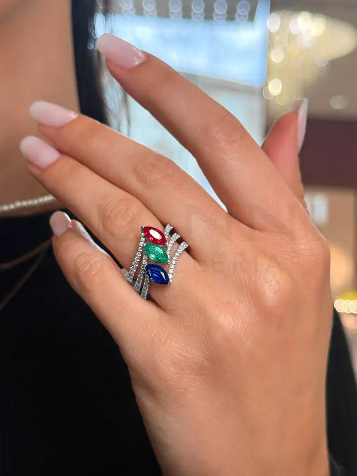 Anello Crivelli - Smeraldo taglio Navette in Oro Bianco con Diamanti - Anelli