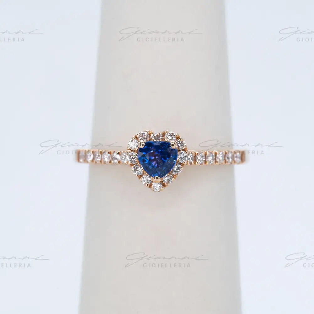 Anello Crivelli - Zaffiro blu taglio cuore e contorno di diamanti Anelli