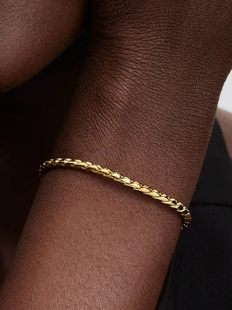 Bracciale Pandora - Maglia Spiga con Chiusura a Sfera con Placcatura in Oro Bracciali