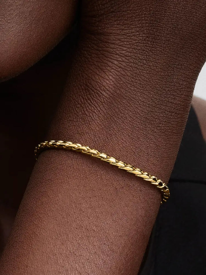 Bracciale Pandora - Maglia Spiga con Chiusura a Sfera con Placcatura in Oro Bracciali