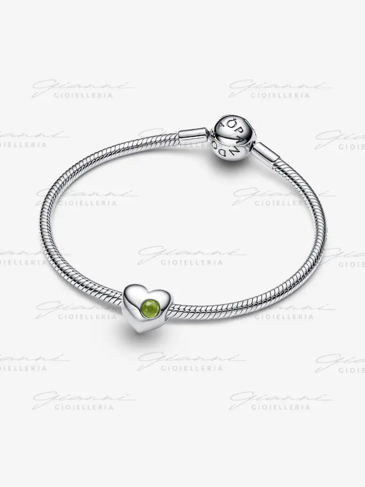 Charm Pandora - Cuore con Pietra Verde Agosto da incidere Charm