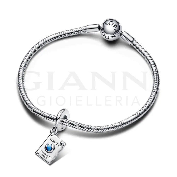 Charm Pandora - Pendente Passaporto Apribile ’Citizen of the World’ Charm