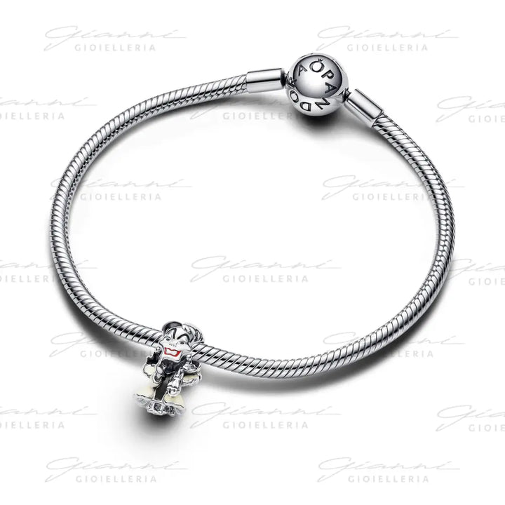 Disney Crudelia De Mon Charm