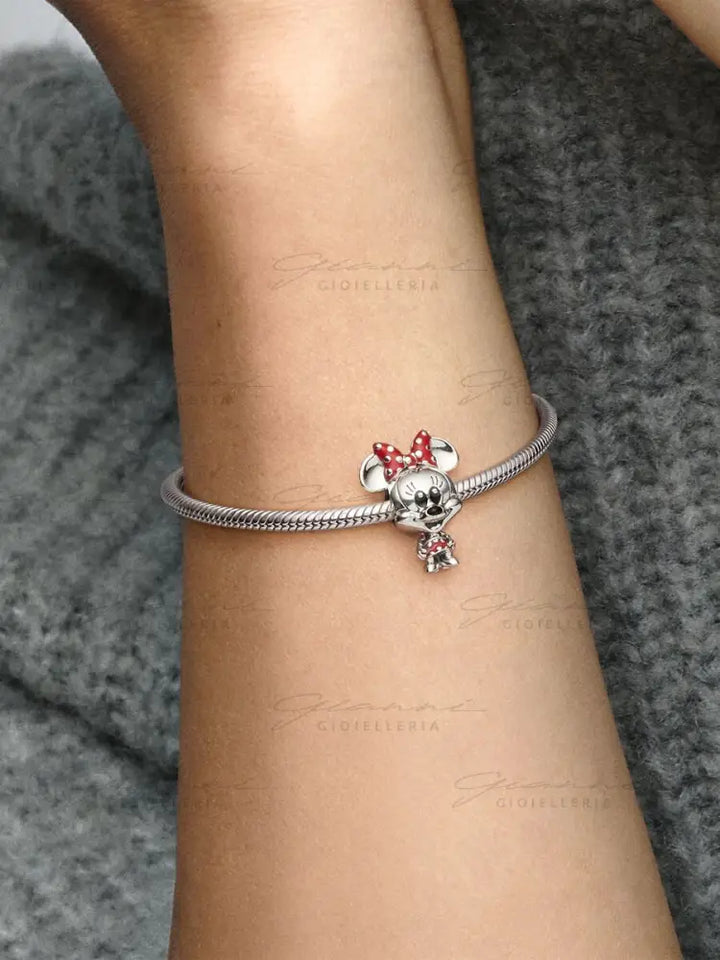 Disney Pandora Charm Minnie con Vestito e Fiocco a pois Charm