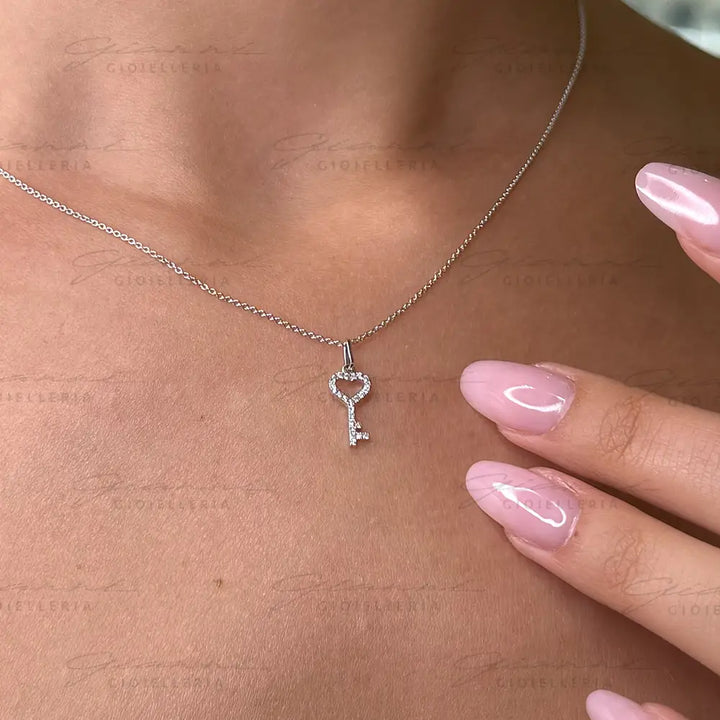 Girocollo Crivelli Fantasia Chiave in Oro Bianco con Diamanti Collane