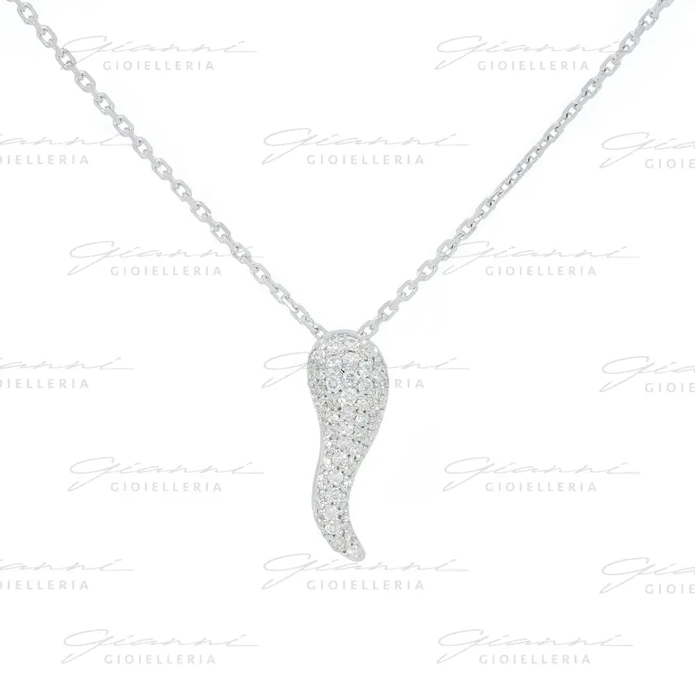 Girocollo Crivelli Pendente Cornetto 1,7 cm con Pavé di Diamanti in Oro Bianco Collane