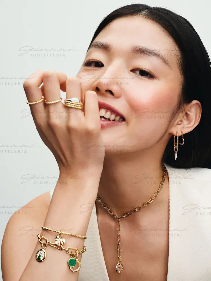 Orecchini Pandora - Cerchi Cuori Asimmetrici Orecchini