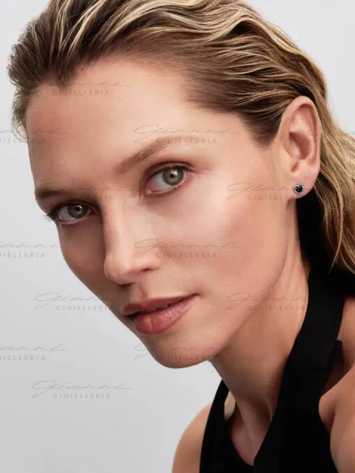 Orecchini Pandora - Cuore in Rilievo Nero Orecchini