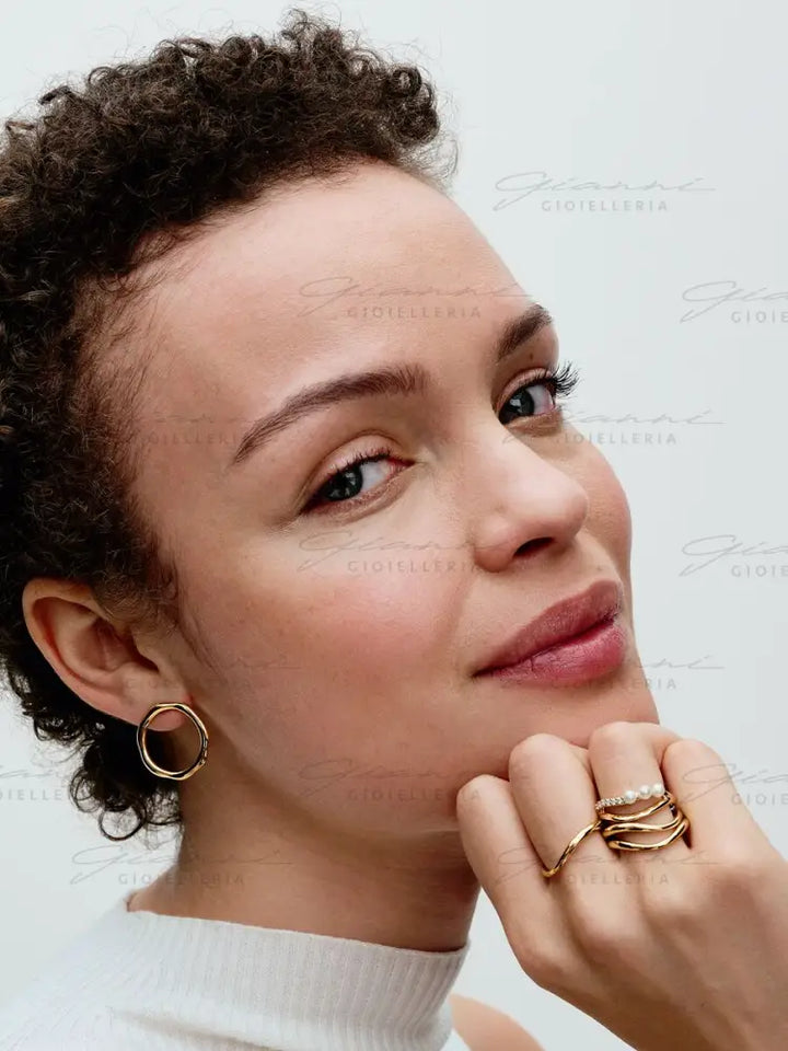 Orecchini Pandora - Linea Sinuosa Circolare Orecchini