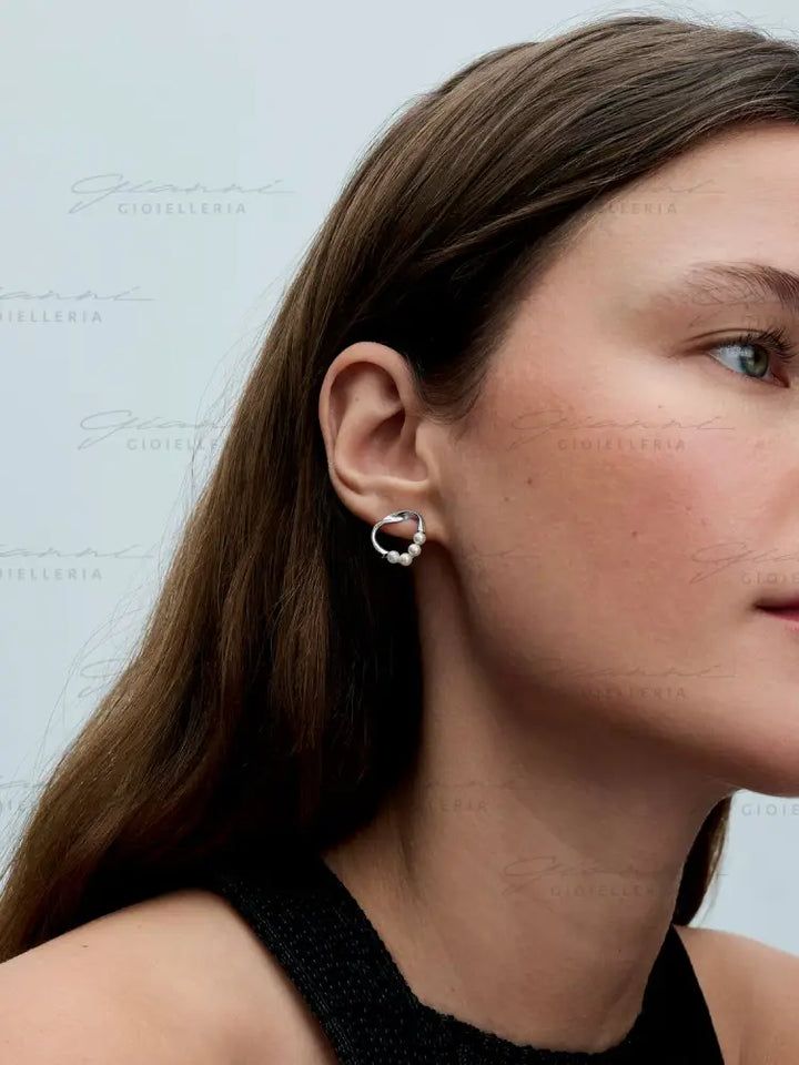 Orecchini Pandora - Linea Sinuosa Circolare con Perle d’Acqua Dolce Coltivate Orecchini