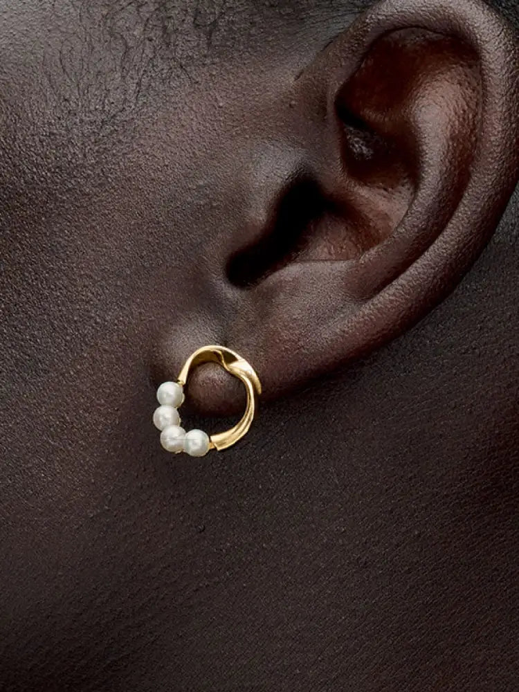 Orecchini Pandora - Linea Sinuosa Circolare con Perle d’Acqua Dolce Coltivate Orecchini