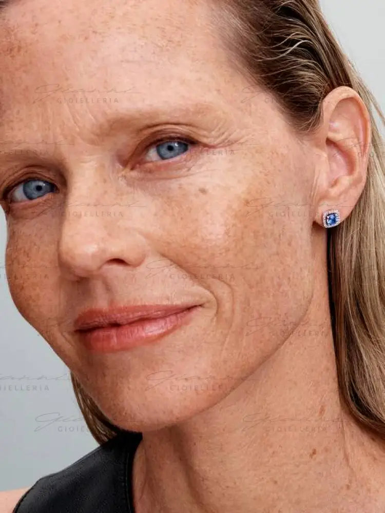 Orecchini Pandora - Punto Luce Quadrato Blu Orecchini