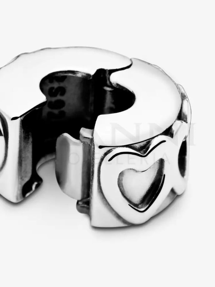 Pandora - Clip Fascia di cuori Charm